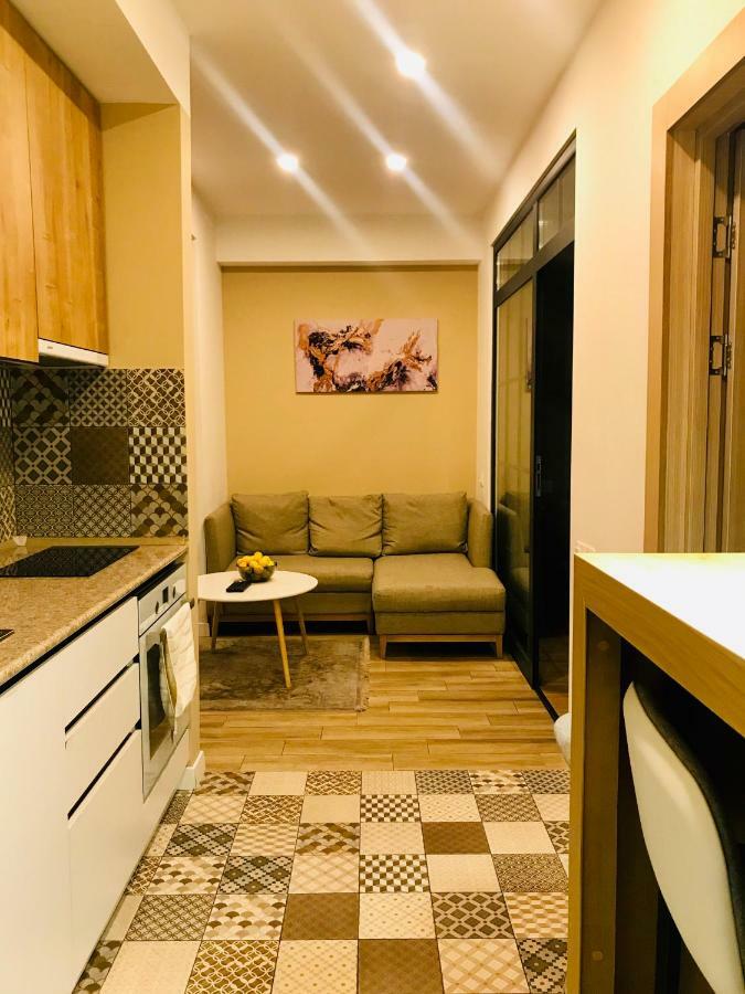 North Avenue Loft Apartments เยเรวาน ภายนอก รูปภาพ